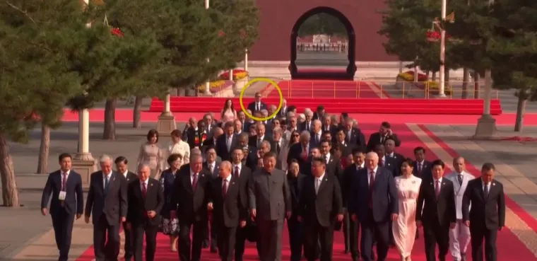 Ovo morate čuti! Vučić: 'U Kini sam popularan, svi se žele slikati sa mnom. Kad čuju 'Srbija' viču Vučić'