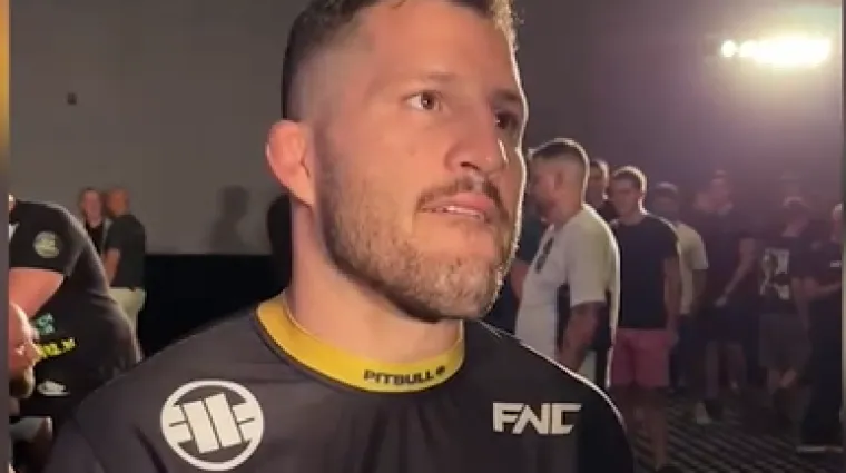 Croata za Net.hr otkrio: Zašto je stavio šal Purgeri Vasi oko vrata?