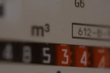 Koliko će nam računi biti veći? Izračunali smo koliko poskupljuju struja i plin - nije malo...