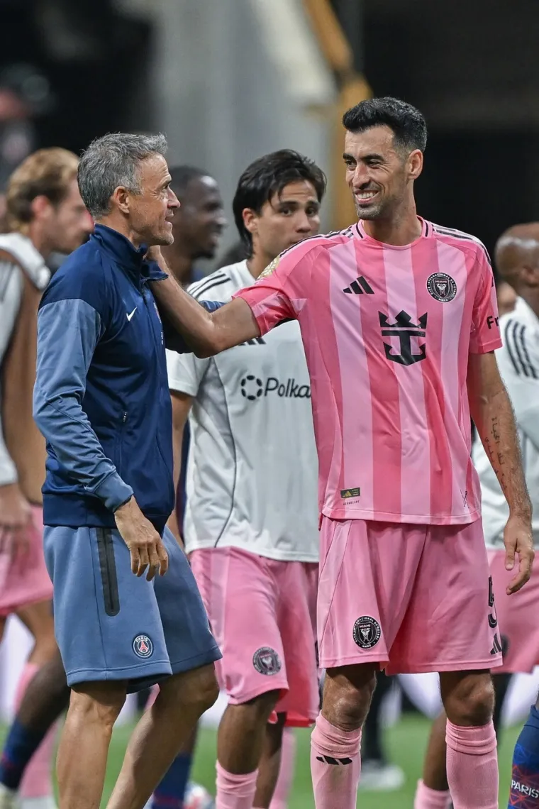 Suarez saznao kaznu za pljuvanje pomoćnog trenera: Vjerojatno ju nikad neće odslužiti