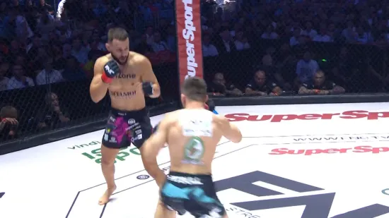 FNC 24: Pratimo prijenos na platformi VOYO, ludnica u Areni Zagreb: 'Ovo je najveći event ikad. Ima Hrvata, Srba, Slovenaca...'