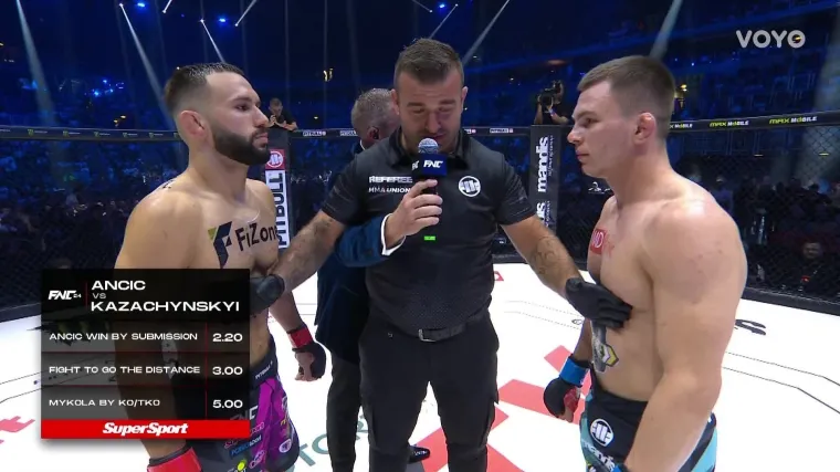 Napetost se mogla rezati nožem: Pazite što se događalo prije prvog meča spektakularne večeri