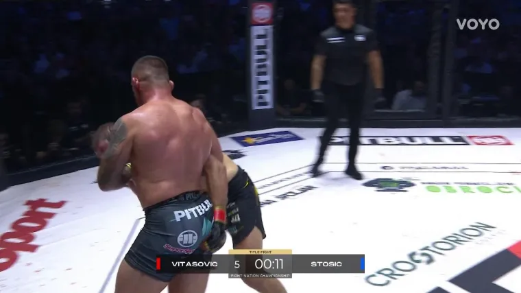 Stošić je pokušao iz očaja, ali to je bilo to! Ovako je Vitasović završio meč