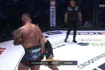Stošić je pokušao iz očaja, ali to je bilo to! Ovako je Vitasović završio meč