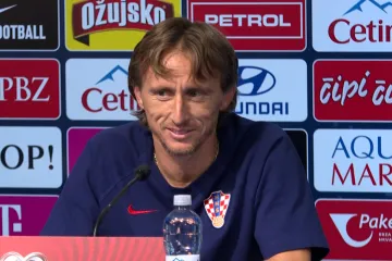 Dalić i Modrić izašli pred novinare uoči Crne Gore
