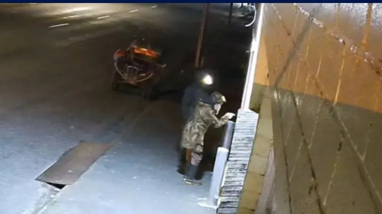 Policija nakon pljačke ubila oca koji se godinama skrivao u šumi: Traje potraga za djecom