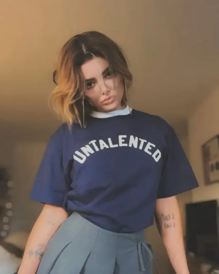 Ella Dvornik nije se sramila: Objavila poklon i privatne poruke s 'Meštrom'