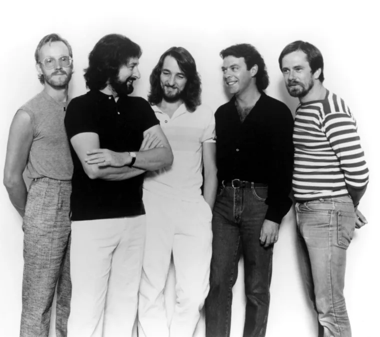 Tuga u svijetu glazbe: Preminuo legendarni frotmen poznatog engleskog benda