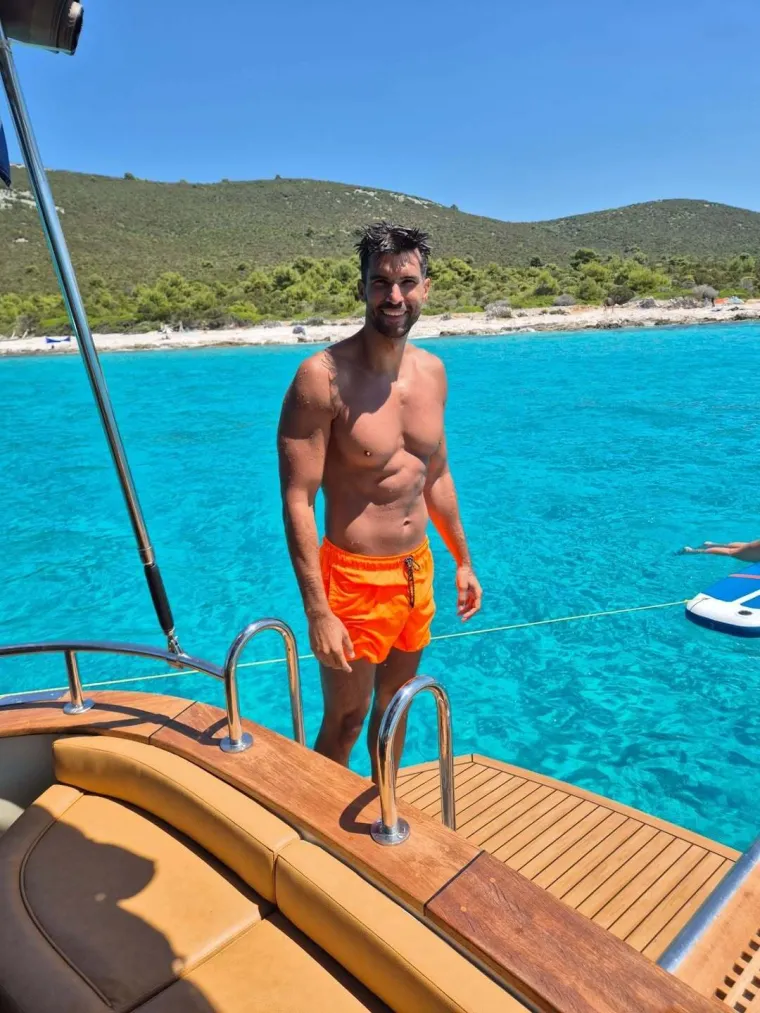 Miloš iz 'Gospodina Savršenog' pokazao fotografiju iz djetinjstva: Podijelio i emotivnu poruku