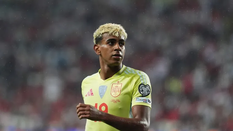 Komične scene u Konyi: Lamine Yamal izgubio ključnu stvar za povratak u domovinu