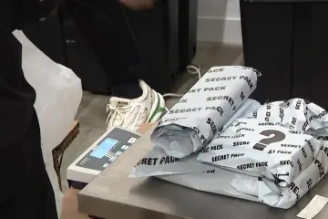 Navala na misteriozne pakete. Za simboličan iznos do vrijednih darova: 'Nadamo se jackpotu'