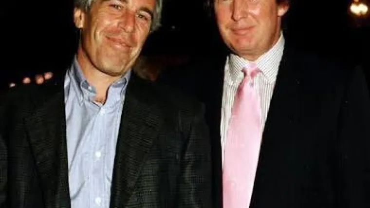 Objavljena Epsteinova 'rođendanska knjiga', oporba napala Trumpa: 'Čini sve što može da prikrije istinu'