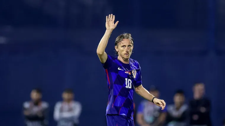 Modrić dirnut! Pogledajte što se dogodilo nakon utakmice na Maksimiru