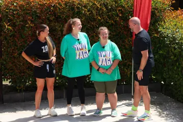 Prvi mali izazov donosi borbu na gredi iznad bazena!