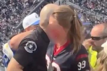 Uznemirujuće: Žena završila u krvi nakon žestoke tučnjave navijača