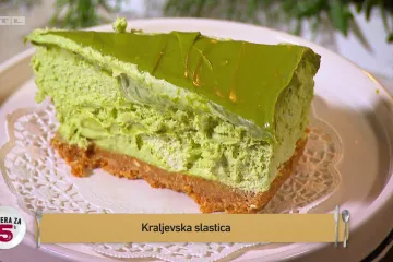Desert koji je odu&scaron;evio ekipu 'Večere za 5': Evo kako napraviti slasticu s pistacija namazom