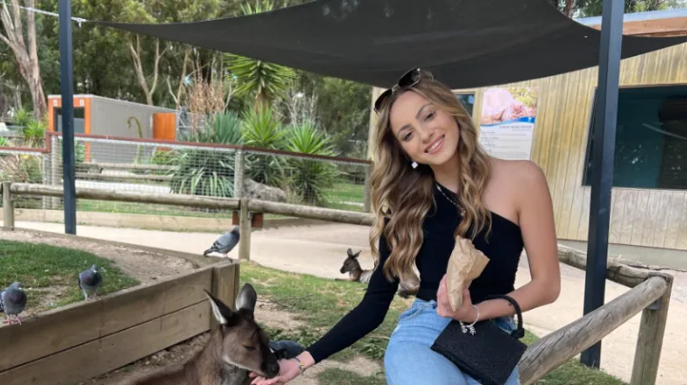 Sve oči na Katarini: Rijetko viđena kći Željka Bebeka zablistala na obiteljskoj fotki