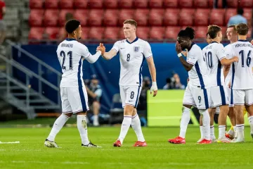 Nevjerica za mlade Engleze u Kazahstanu: Netko ih potajno snimao u svlačionici