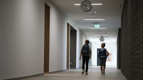 Tisuće predškolaraca neće u prvi razred: Znate li što je ekranizam i kako utječe na djecu?