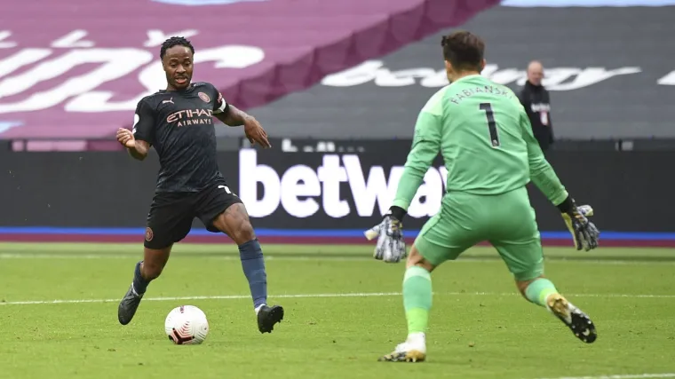 Nije dugo izdržao bez njih: Legendarni čekičar opet u West Hamu!