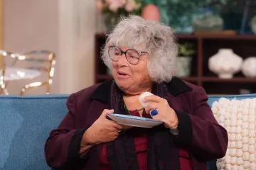 Poznata glumica šokirala priznanjem: 'DiCaprio se pojavio u haljini, mislila sam da je gay'