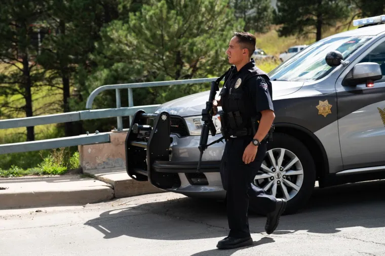 Užas u američkoj školi: Srednjoškolac upucao dvoje učenika pa presudio sebi