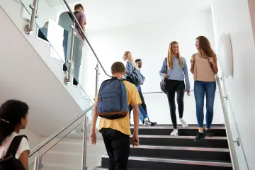 Učiteljica otišla na bolovanje pa 16 godina primala punu plaću: Šokirala potezom kad su je otkrili