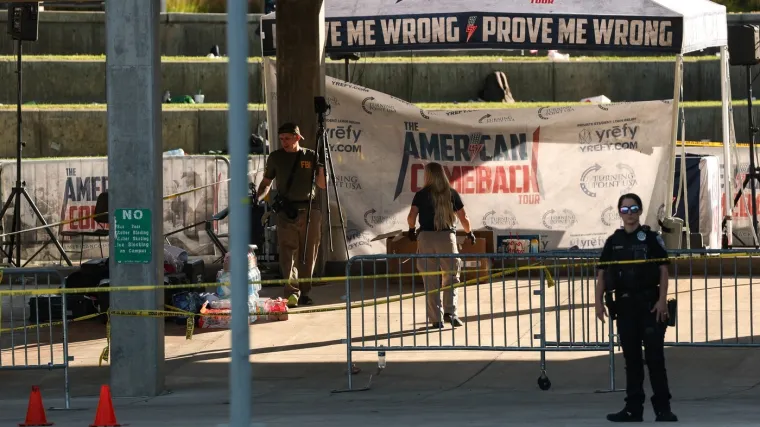 Ubojici Kirka dovoljan je bio samo jedan metak iz 'repetirke', na njemu bile znakovite poruke: Evo kakvo je to oružje