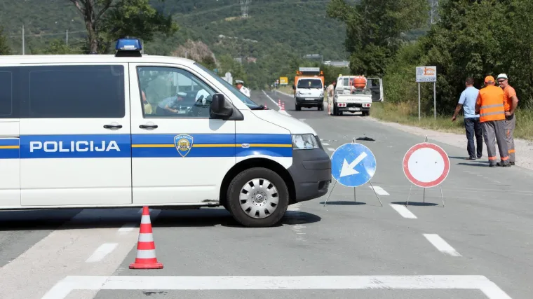 Stravična prometna nesreća odnijela život Mađaru, policija objavila detalje divljanja na motorima