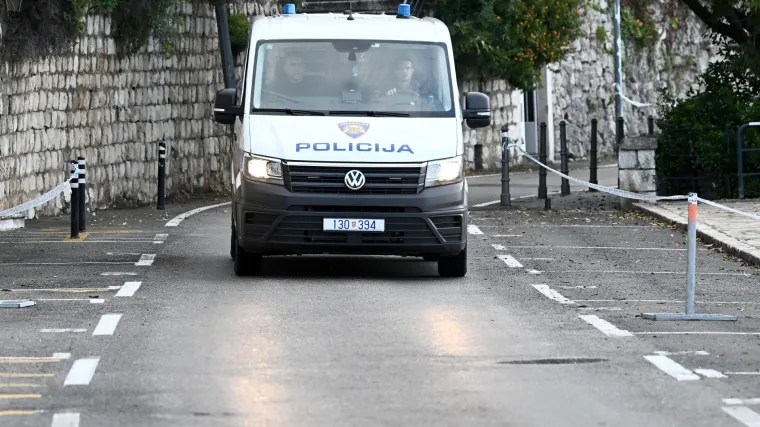 Uhićen Zagrepčanin (68): Brutalno napao maloljetnicu u Dubrovniku zbog banalne svađe