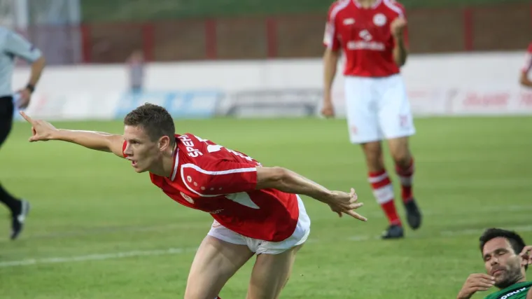 Dino Špehar potpisao za hrvatski klub koji je osnovan 1906. godine