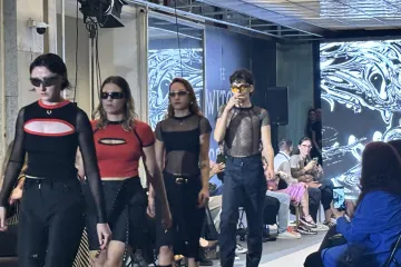 Neočekivani trenutak na pisti: Marko Bošnjak nakon svojih izjava o Kirku zapalio cigaretu i zatvorio reviju