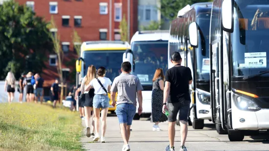 Maturanti se vraćaju bolesni iz Španjolske? Majka u panici: 'Djevojka je imala temperaturu 41'