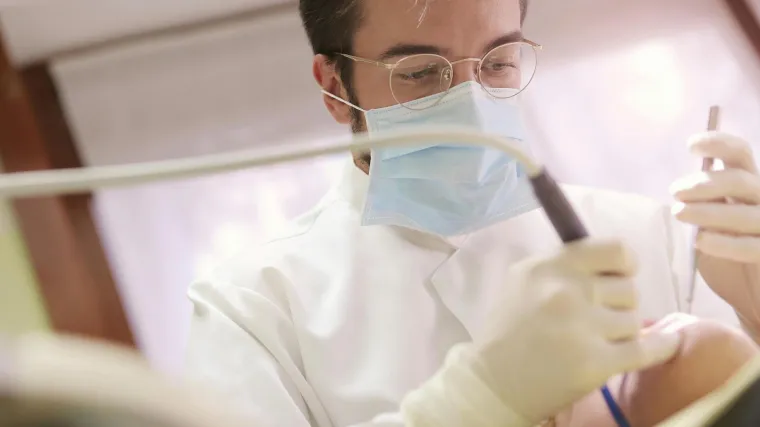 Stomatolog: 'Mogu reći sedam stvari o vašem zdravlju prije nego što kažete ijednu riječ'