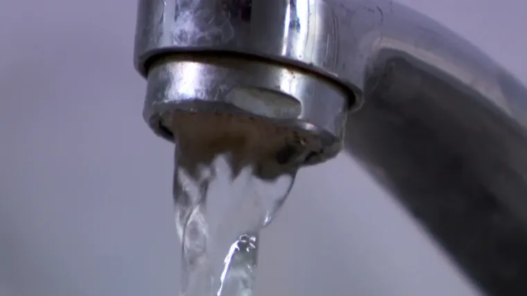 Vis protiv zajedničkog vodovoda s Hvarom i Bračom, na otoku pokrenuli i peticiju