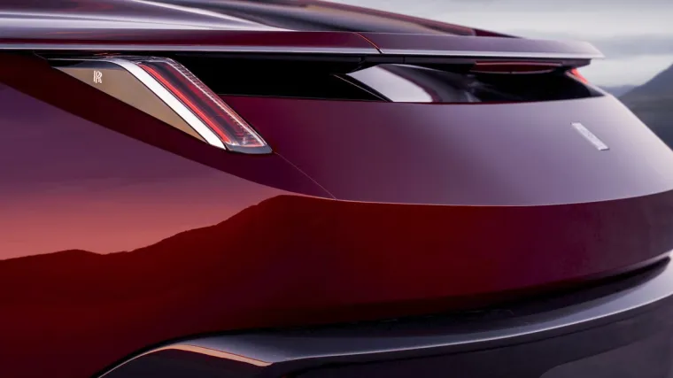 Ekstravagancija kao simbol statusa: Ovo je najskuplji automobil na svijetu, uz njega dobijete sat