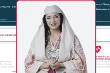 Ovo je nova albanska ministrica: Ima misiju, a jedino tradicionalno na njoj je - nošnja