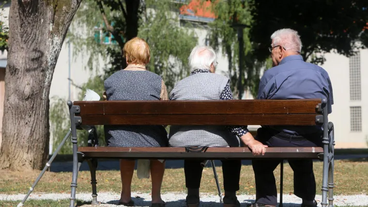 Loše vijesti za dio hrvatskih umirovljenika, mogli bi ostati u prosjeku bez 208 eura mjesečno
