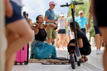 Vruća nedjelja u Zadru: Djevojke zapalile rivu, ovako se iskorištavaju zadnji dani ljeta