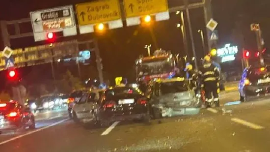 Kaos u Kaštel Sućurcu: Sudarilo se čak šest vozila, jedna osoba završila u bolnici