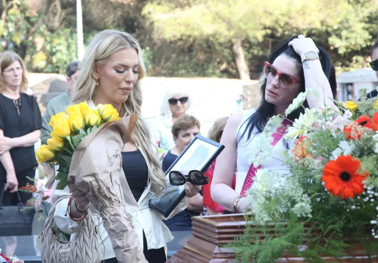 Ava Karabatić progovorila o ismijavanju nakon očeve smrti: Obratila se 'tukama' i zahvalila 'katolkinjama'