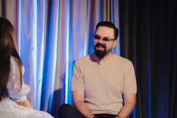 Petar Grašo otkrio kakav je otac i uz što se opušta sa suprugom Hanom: 'Usklađeni smo'