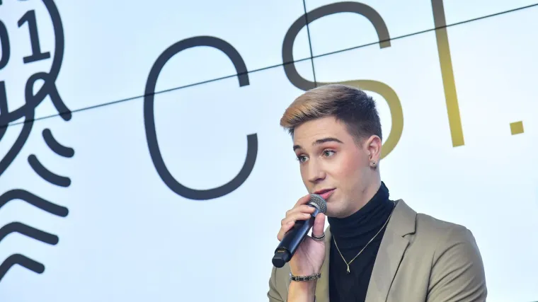 Marco Cuccurin pozirao u prozirnoj košulji: 'Da zabilježimo čarobnu večer u Makedoniji'