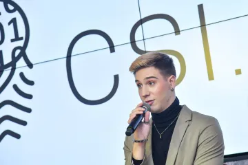 Marco Cuccurin pozirao u prozirnoj košulji: 'Da zabilježimo čarobnu večer u Makedoniji'