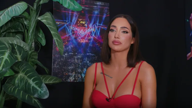 Laura iz 'Gospodina Savršenog' je napokon došla na svoje, ali MMA borac ju neugodno iznenadio