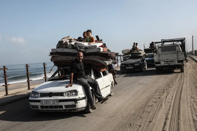 Steže se obruč na Bliskom istoku: Potpuni kaos, 20.000 ljudi pobjeglo samo u jednoj noći