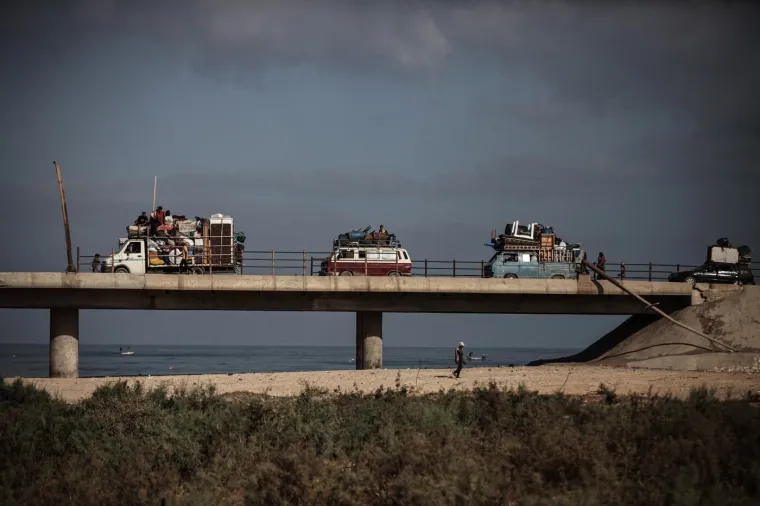 Steže se obruč na Bliskom istoku: Potpuni kaos, 20.000 ljudi pobjeglo samo u jednoj noći