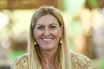 Janica Kostelić nakon dugo vremena u javnosti: Bivša skijašica oduševila vitkom figurom