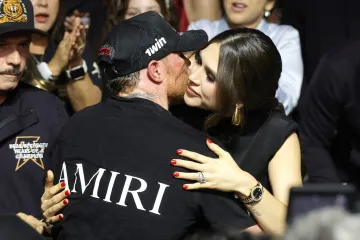 Tješila ga nakon bolnog poraza! Zanosna Meksikanka zasjenila sve u Las Vegasu: 'Izgleda nevjerojatno'