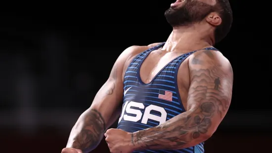 Ušao u kavez i demolirao suparnika! Svijet drhti pred naletom neviđene sile: 'On je već sad problem'